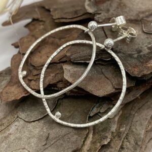 Boucles d’oreilles argent 925 artisanales « Un Grain sur le Fil » poussettes
